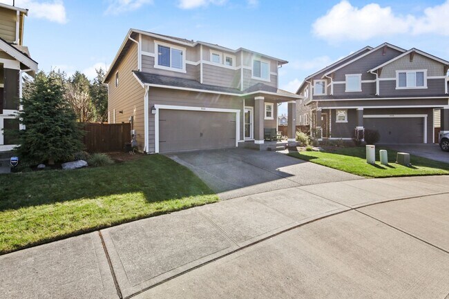 Building Photo - MOVE IN READY NOW! Meridian Campus home available! Beautiful 4 bedrooms 2.5 baths. Easy JBLM comm...