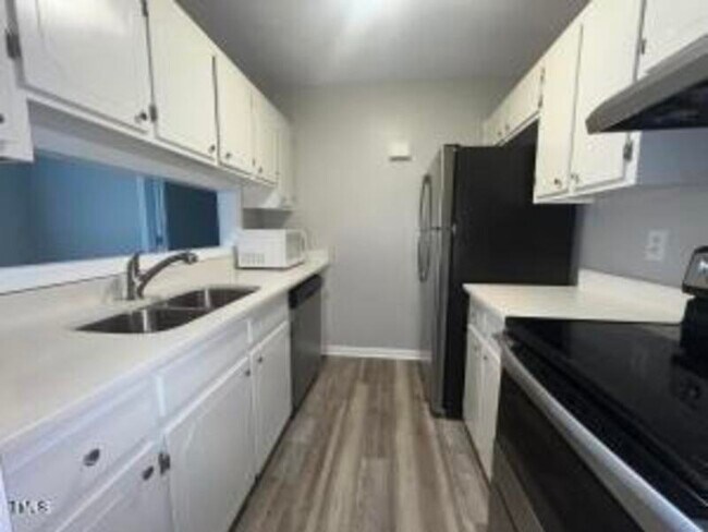 Building Photo - 3561 Mill Run