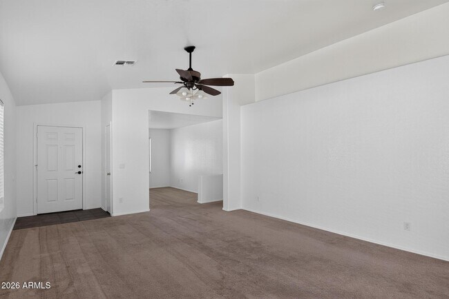 Building Photo - 13737 W Peck Dr