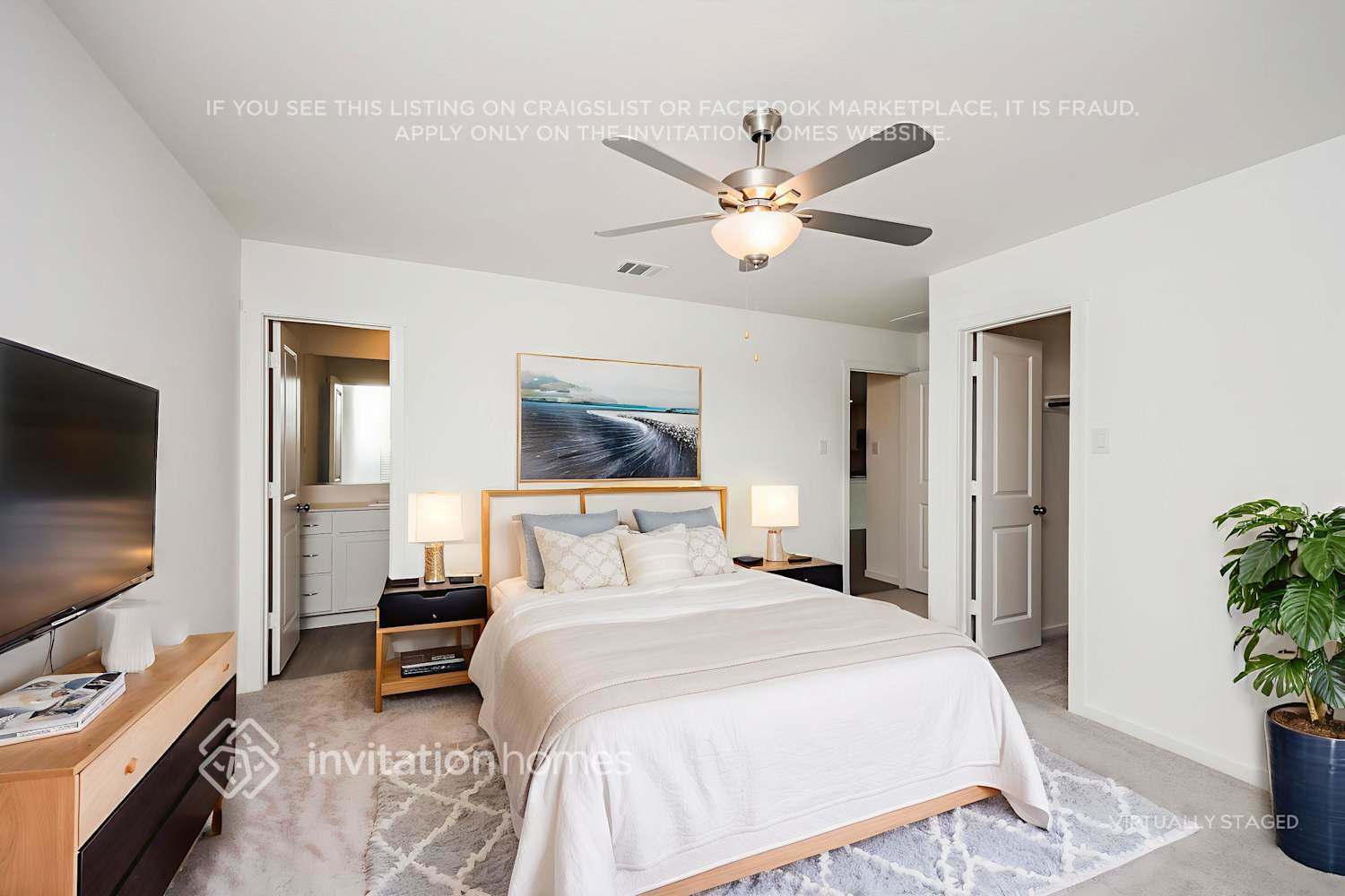 Building Photo - 2415 Fleming Dr