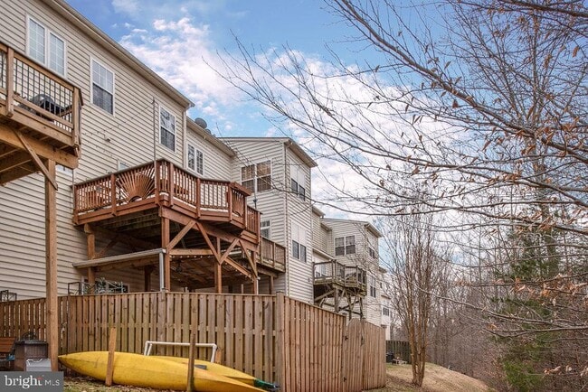 Building Photo - 9776 Corbett Cir