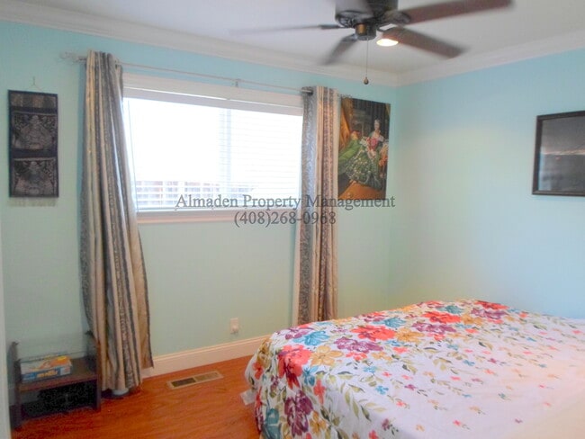 Building Photo - Remodeled Almaden Home near Foothills!! Great Schools, Central A/C & Pool!!