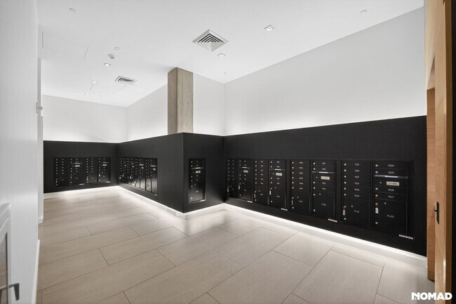 Building Photo - Charming 1BR / 1BA Condo in Nob Hill