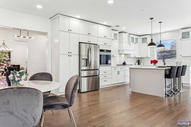 Building Photo - 648 E Broad St