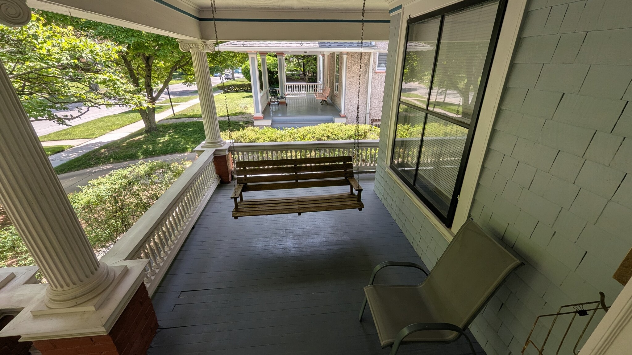 Building Photo - 2257 Scottwood Ave