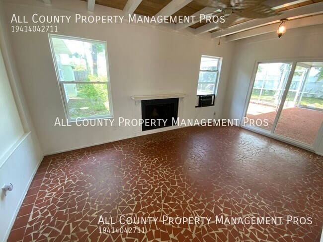 Building Photo - 255 Shamrock Blvd