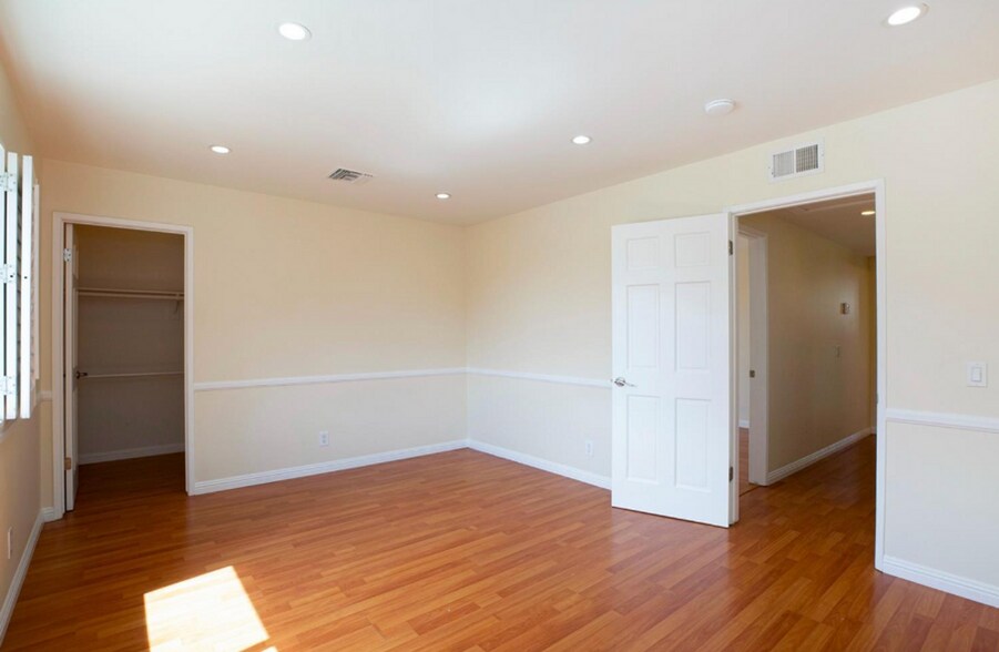 Building Photo - 2735 Joaquin Dr