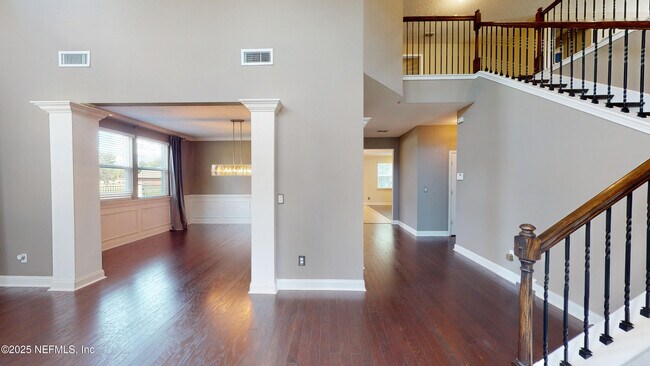 Building Photo - 2588 Cody Dr