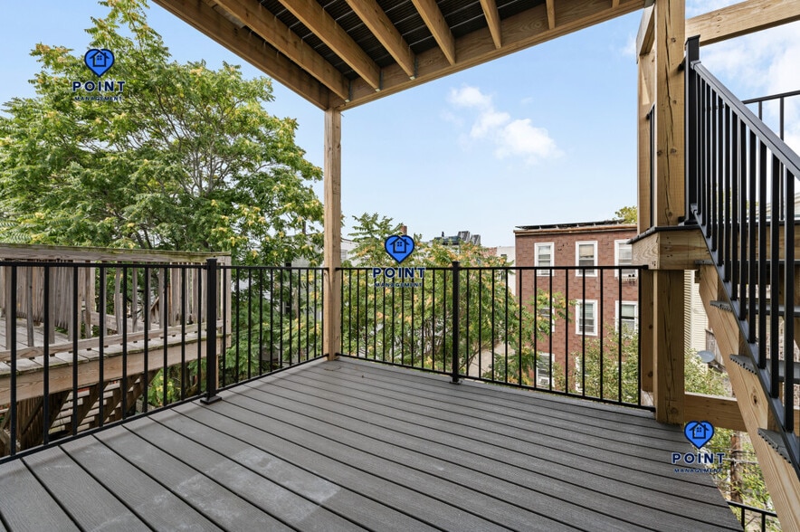 Building Photo - 130 Bremen St