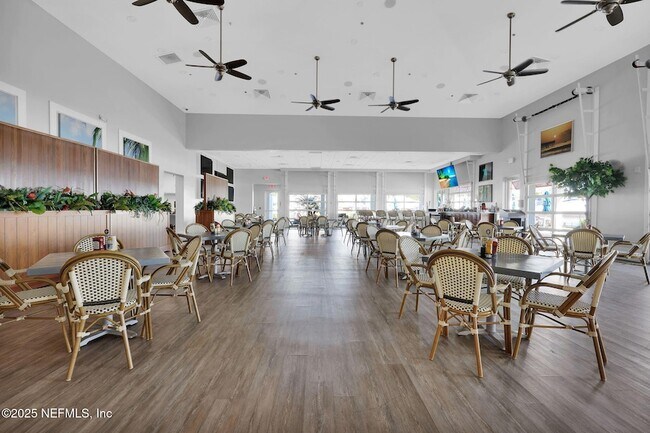 Building Photo - 94 Waterline Dr