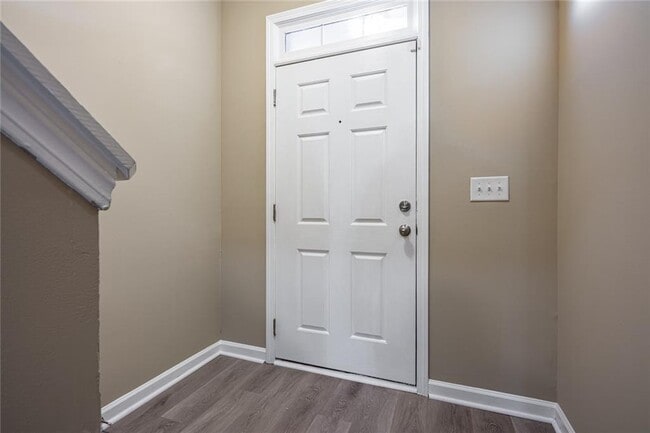 Building Photo - 3284 Sheffield Cir