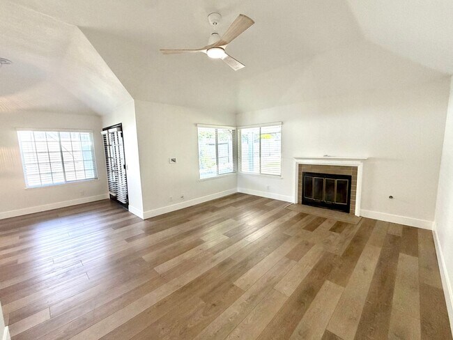 Building Photo - Welcome Home to Prestigious North Upland Living