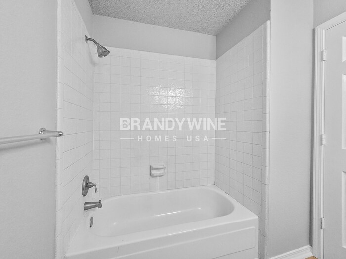Building Photo - 6508 Hyden Dr