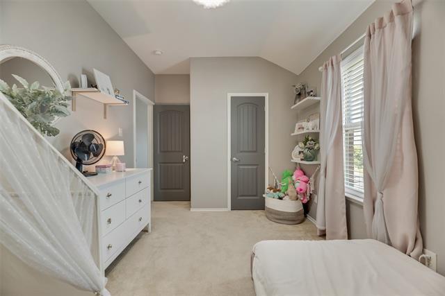 Building Photo - 404 Fountain View Ln