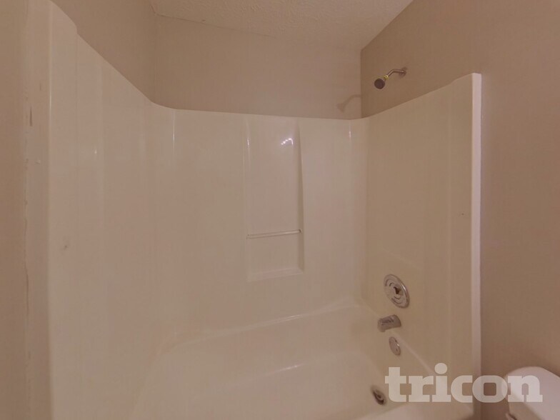 Building Photo - 4754 Clayton Crossing Ln