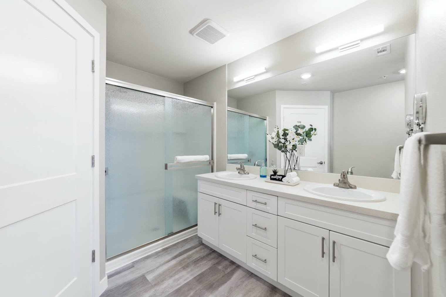 Building Photo - 375 Harbour Cove Dr