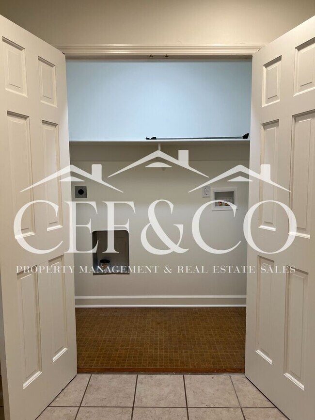 Building Photo - 225 State Rd S-42-9747