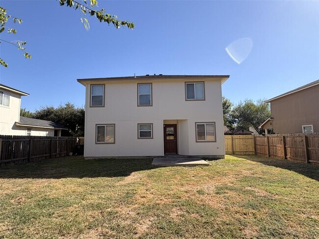 Building Photo - 6808 Sabrina Dr