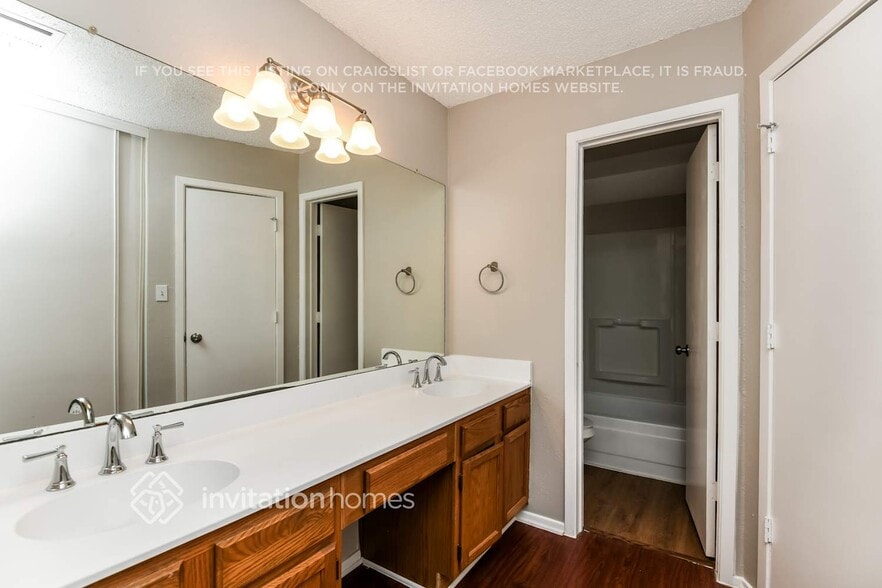 Building Photo - 4346 Winchester Ct