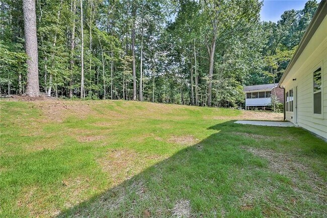 Building Photo - 2704 Allyn Way NW