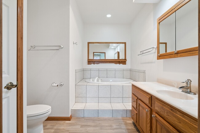Building Photo - 4307 Briarwood Dr