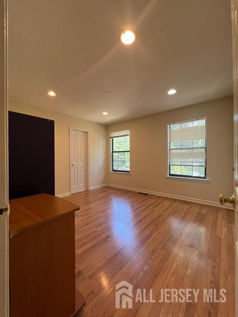 Building Photo - 3302 Cricket Cir