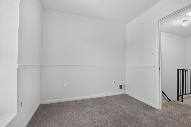 Building Photo - 5560 E Boniwood Turn
