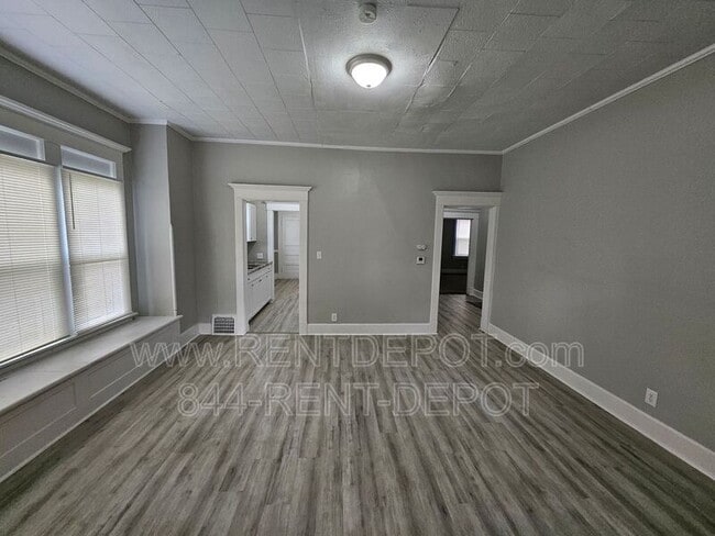 Building Photo - 804 Bayard Park Dr