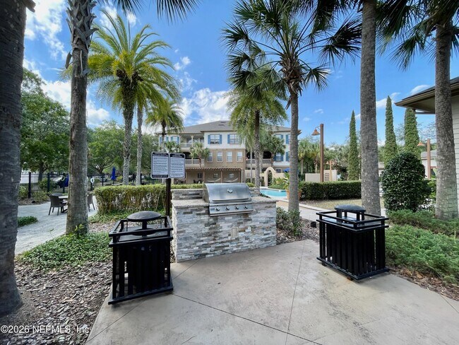 Building Photo - 12700 Bartram Park Blvd