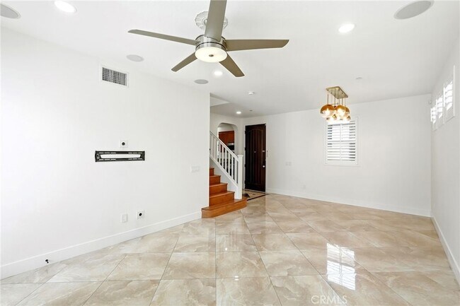 Building Photo - 11537 Amalfi Way