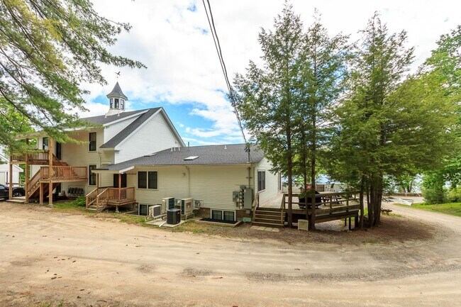 Building Photo - 1002 US-3