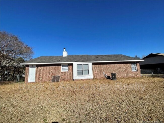 Building Photo - 7895 Burwell Dr