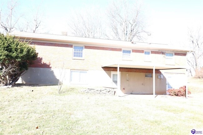 Building Photo - 780 Highland Ave