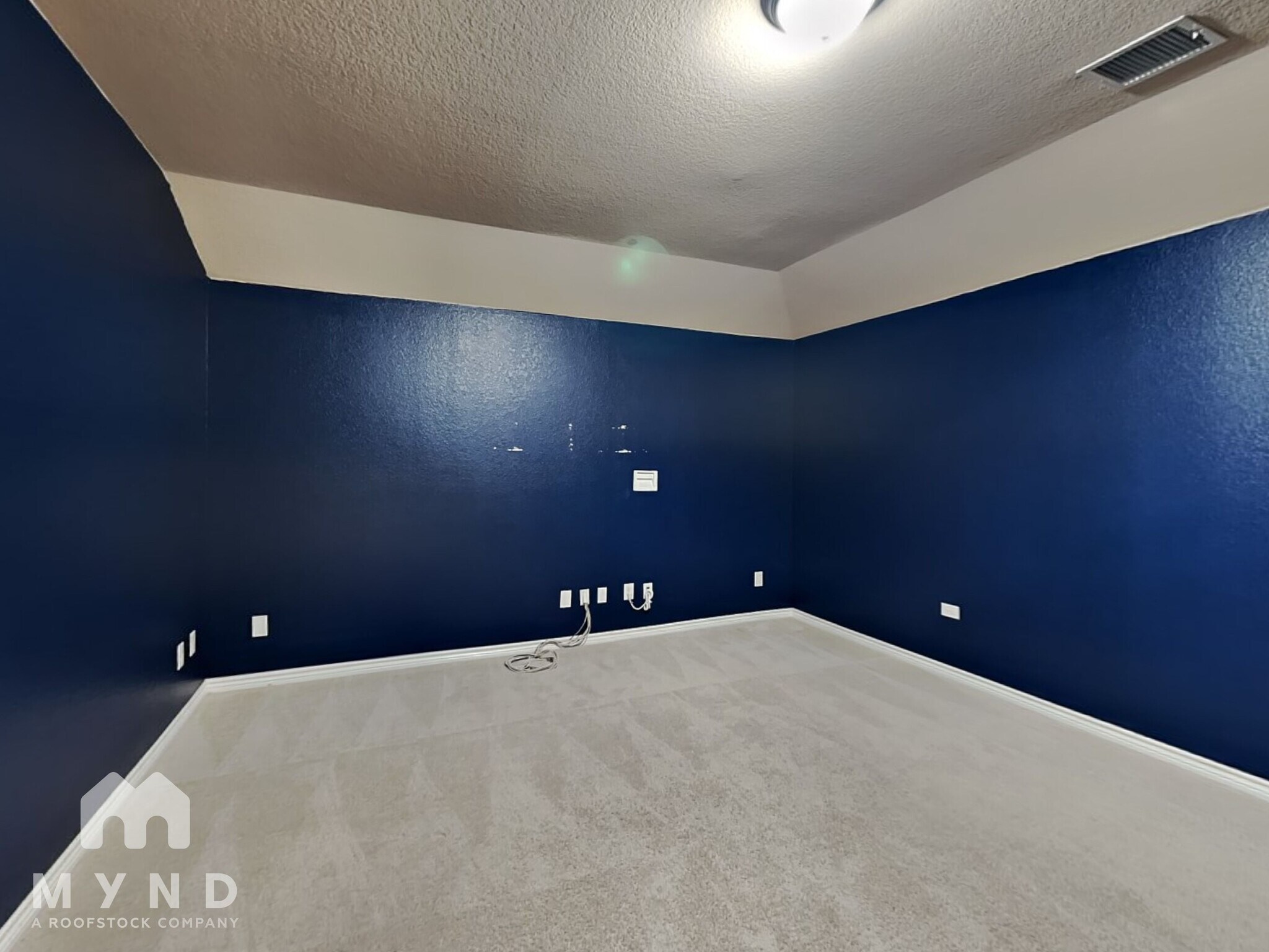 Building Photo - 1417 Castle Creek Dr