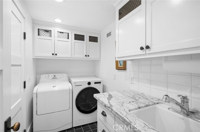 Building Photo - 1501 Kathleen Ln