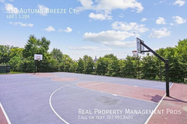 Building Photo - 810 Autumn Breeze Ct