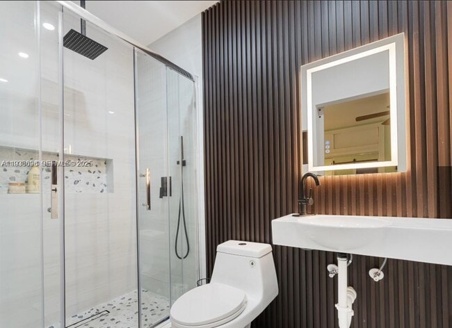 Building Photo - 14610 SW 145th Pl