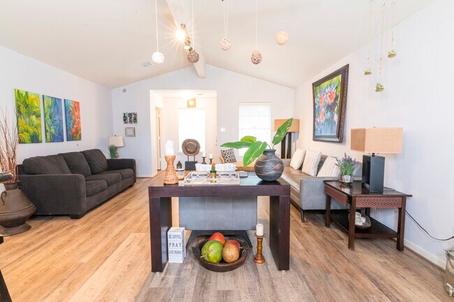Building Photo - 28830 Bosque River Ct