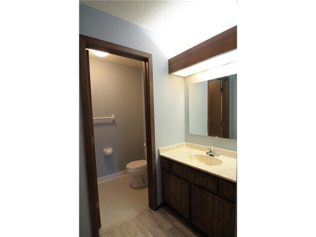 Building Photo - 3155 Coachman Rd