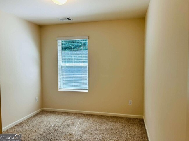 Building Photo - 44 Chastain Cir