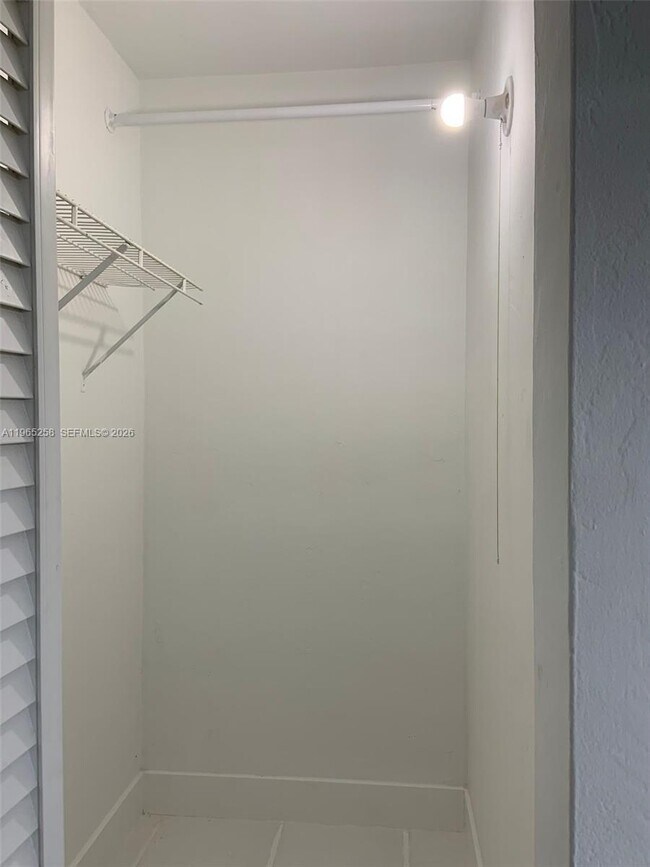 Building Photo - 6330 SW 79th St