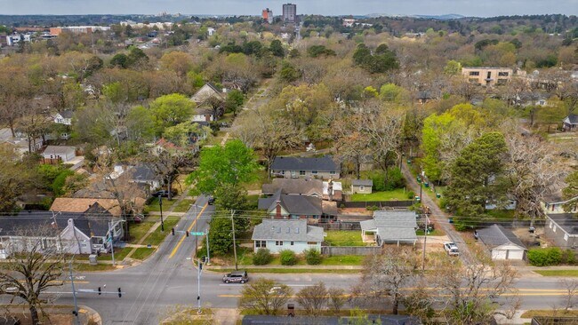 Building Photo - 5100 Lee Ave