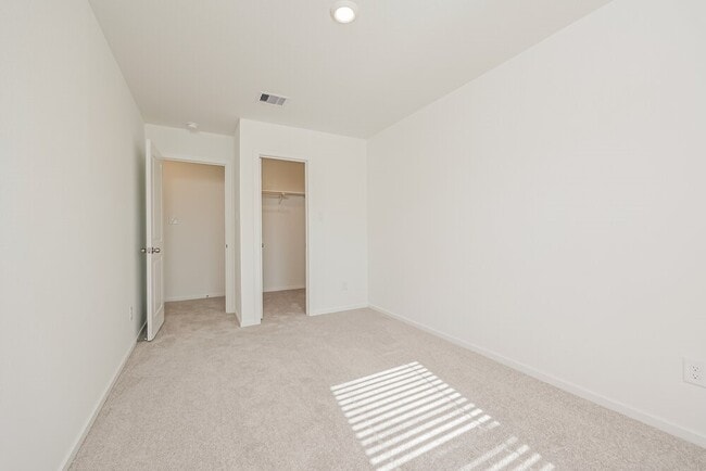 Building Photo - 2613 Shady Cedar Ct