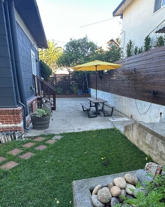 Building Photo - 3434 Champion St