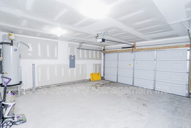 Building Photo - 649 Millsgate Cir