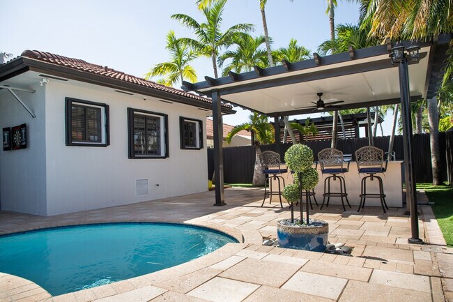 Building Photo - 14361 SW 31st St