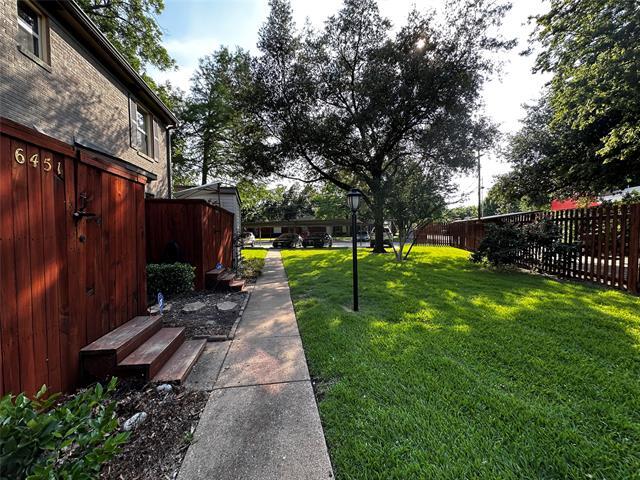 Building Photo - 6451 Oriole Dr