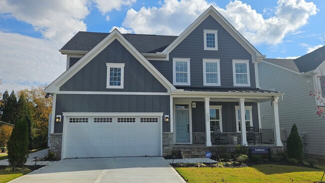 Building Photo - 1009 Horse Whisper Run