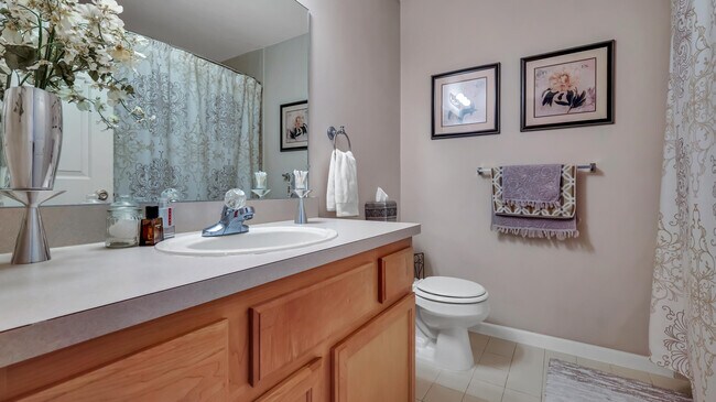 Building Photo - 5496 Stoney Pl S