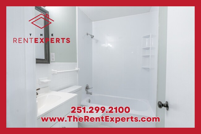 Building Photo - 5655 William and Mary St